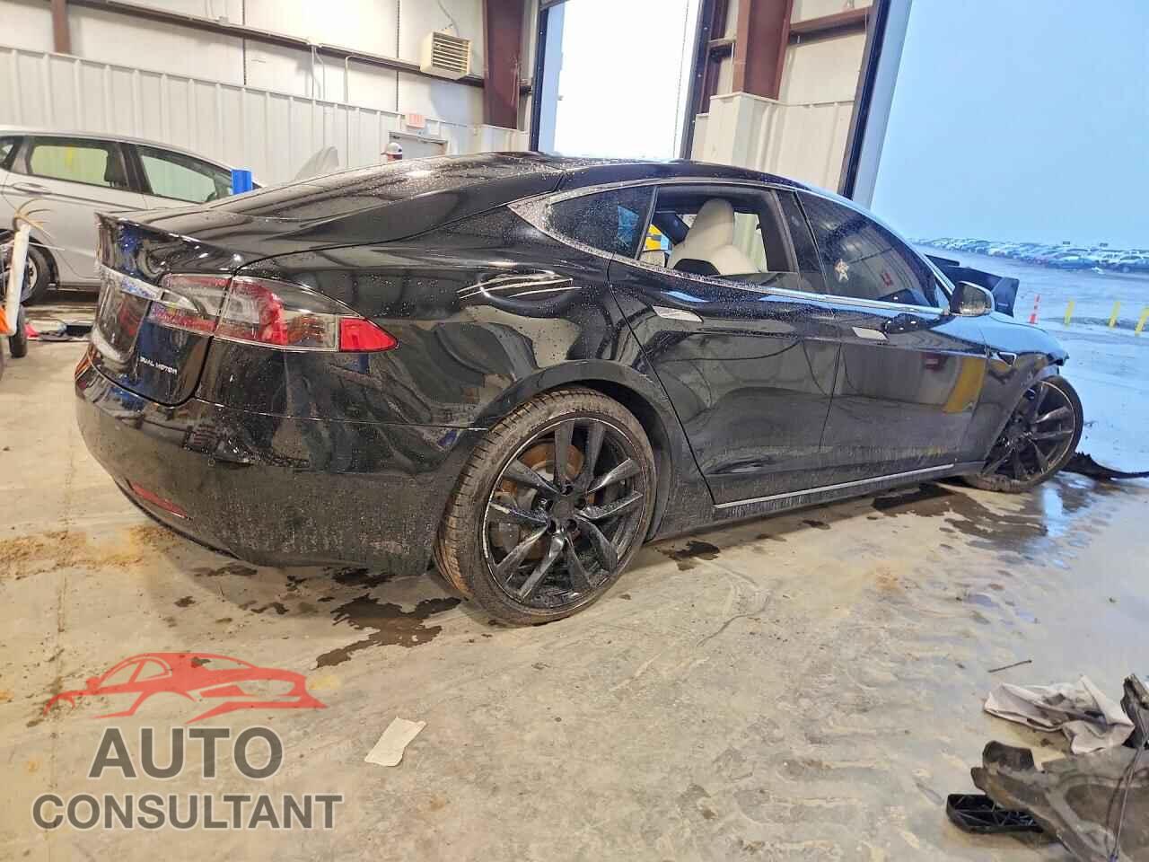 TESLA MODEL S 2020 - 5YJSA1E28LF399767