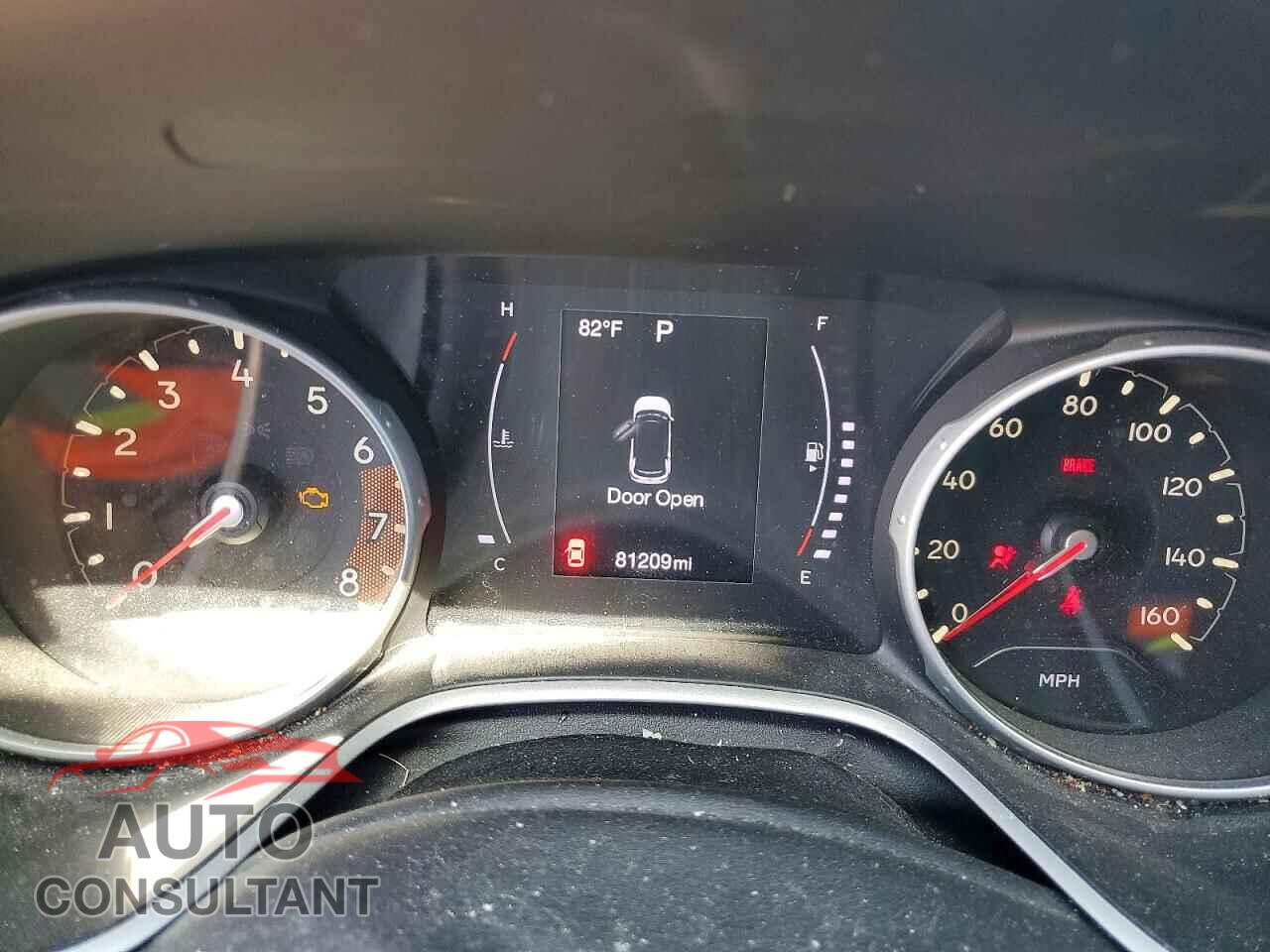 JEEP COMPASS 2019 - 3C4NJDBB3KT648317