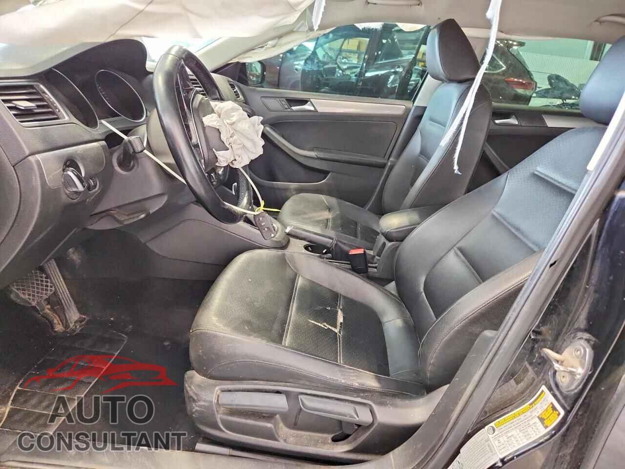 VOLKSWAGEN JETTA 2017 - 3VWDB7AJ9HM276503