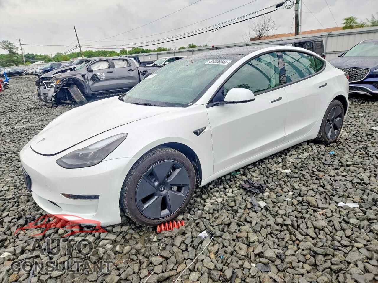 TESLA MODEL 3 2023 - 5YJ3E1EA9PF574596