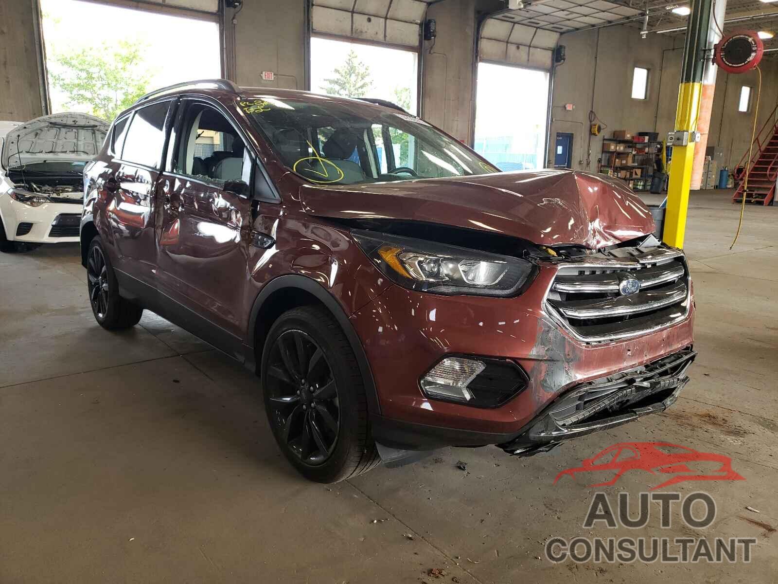 FORD ESCAPE 2018 - 1FMCU9GDXJUB13782
