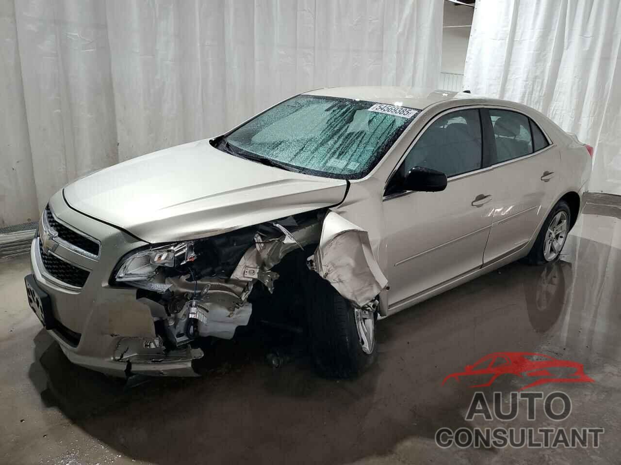 CHEVROLET MALIBU 2013 - 1G11B5SA8DF142352