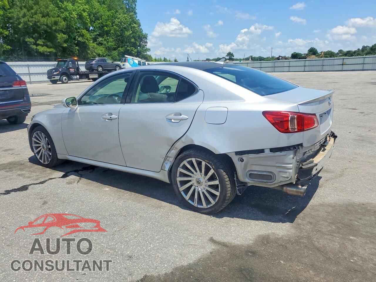 LEXUS IS 2012 - JTHCF5C25C5057189