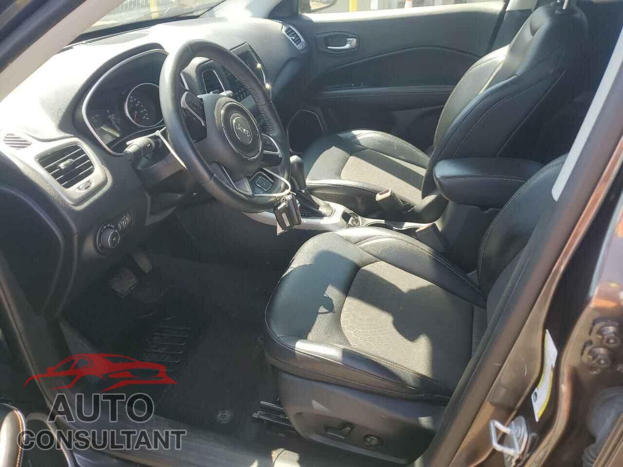 JEEP COMPASS 2017 - 3C4NJDBB8HT692774
