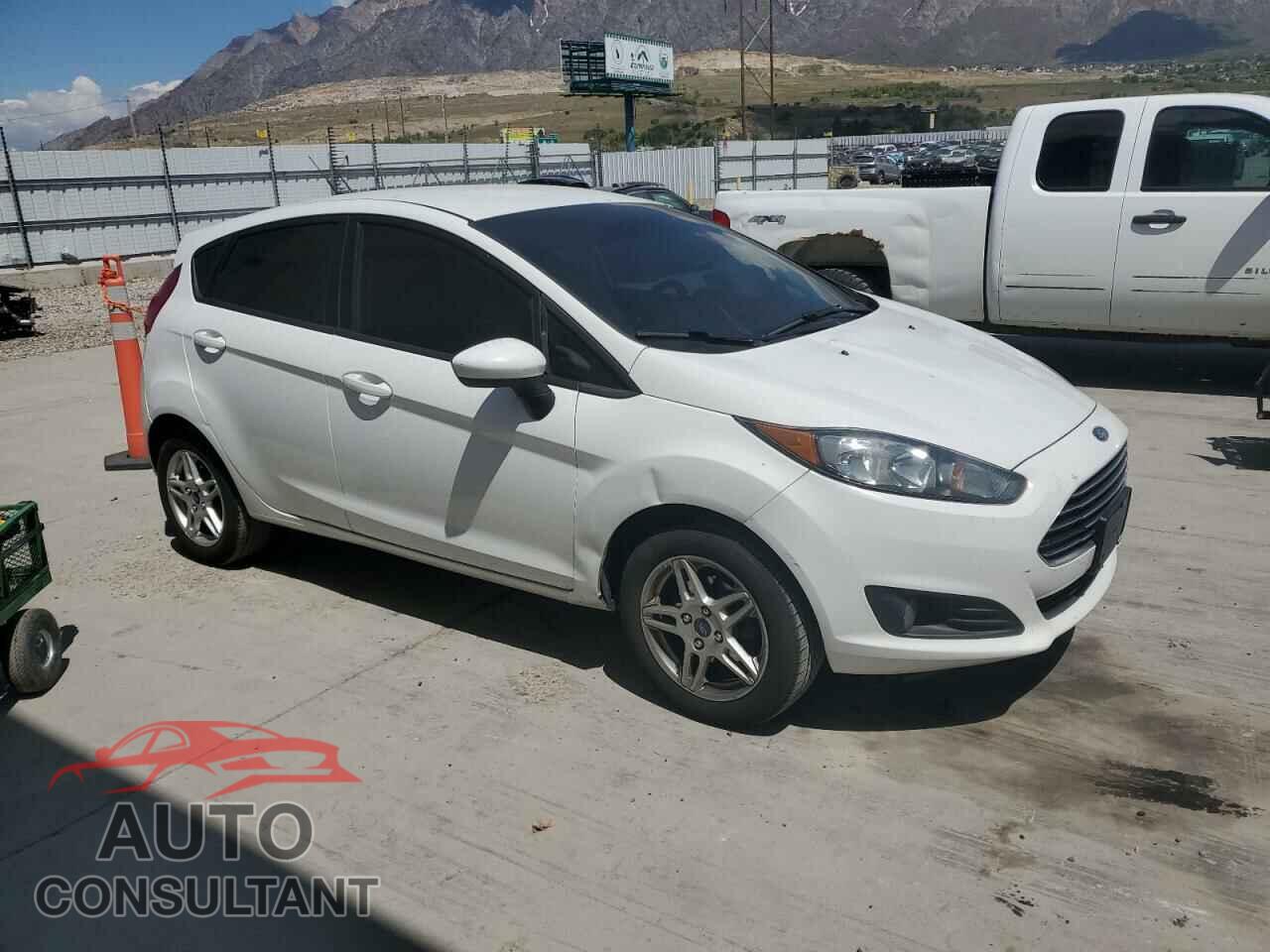 FORD FIESTA 2019 - 3FADP4EJ4KM104891