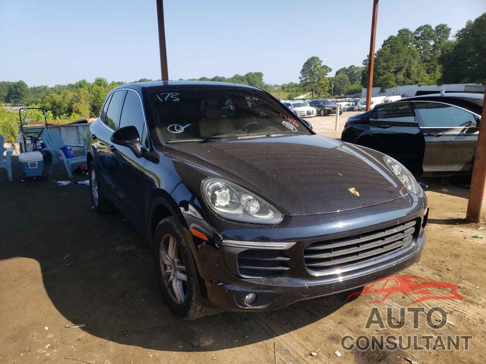 PORSCHE CAYENNE 2016 - WP1AA2A27GKA10986