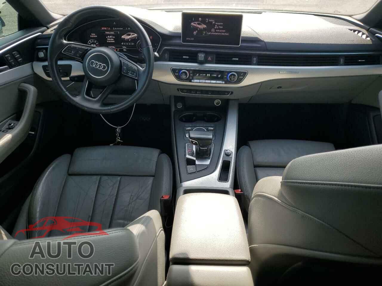 AUDI A5 2018 - WAUTNAF53JA004933