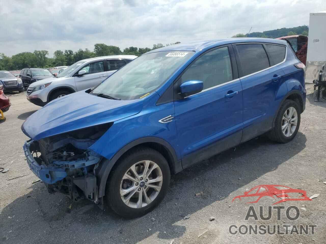 FORD ESCAPE 2017 - 1FMCU9GD3HUC86859