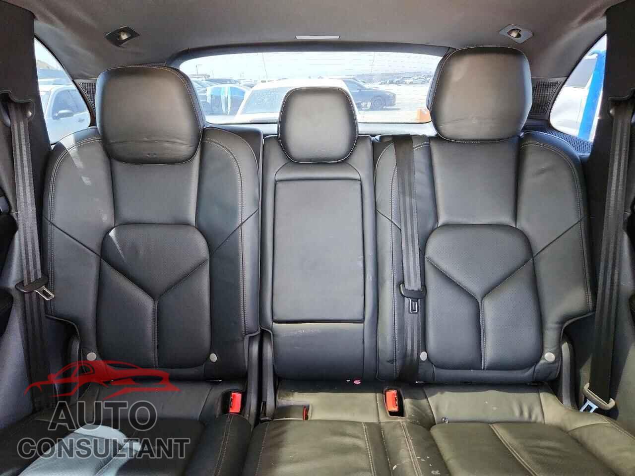 PORSCHE CAYENNE 2014 - WP1AE2A23ELA51210