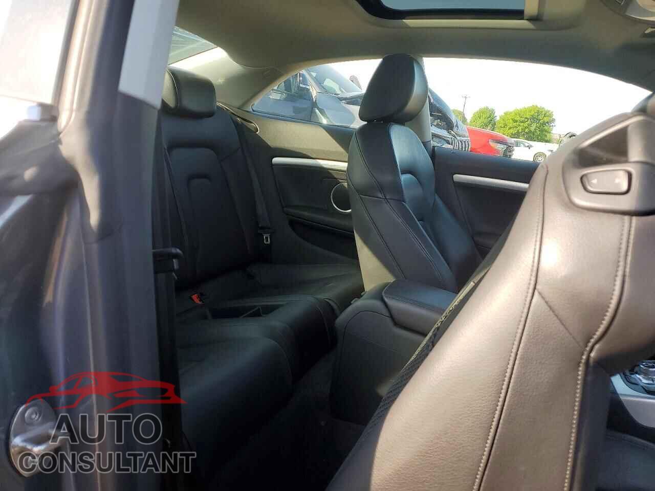 AUDI A5 2013 - WAULFAFR1DA062186