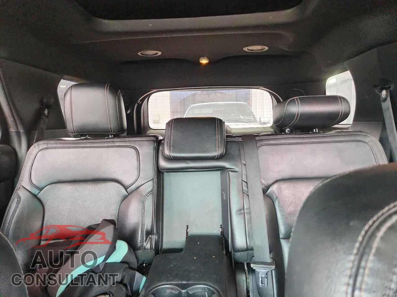 FORD EXPLORER 2016 - 1FM5K7F89GGB17840