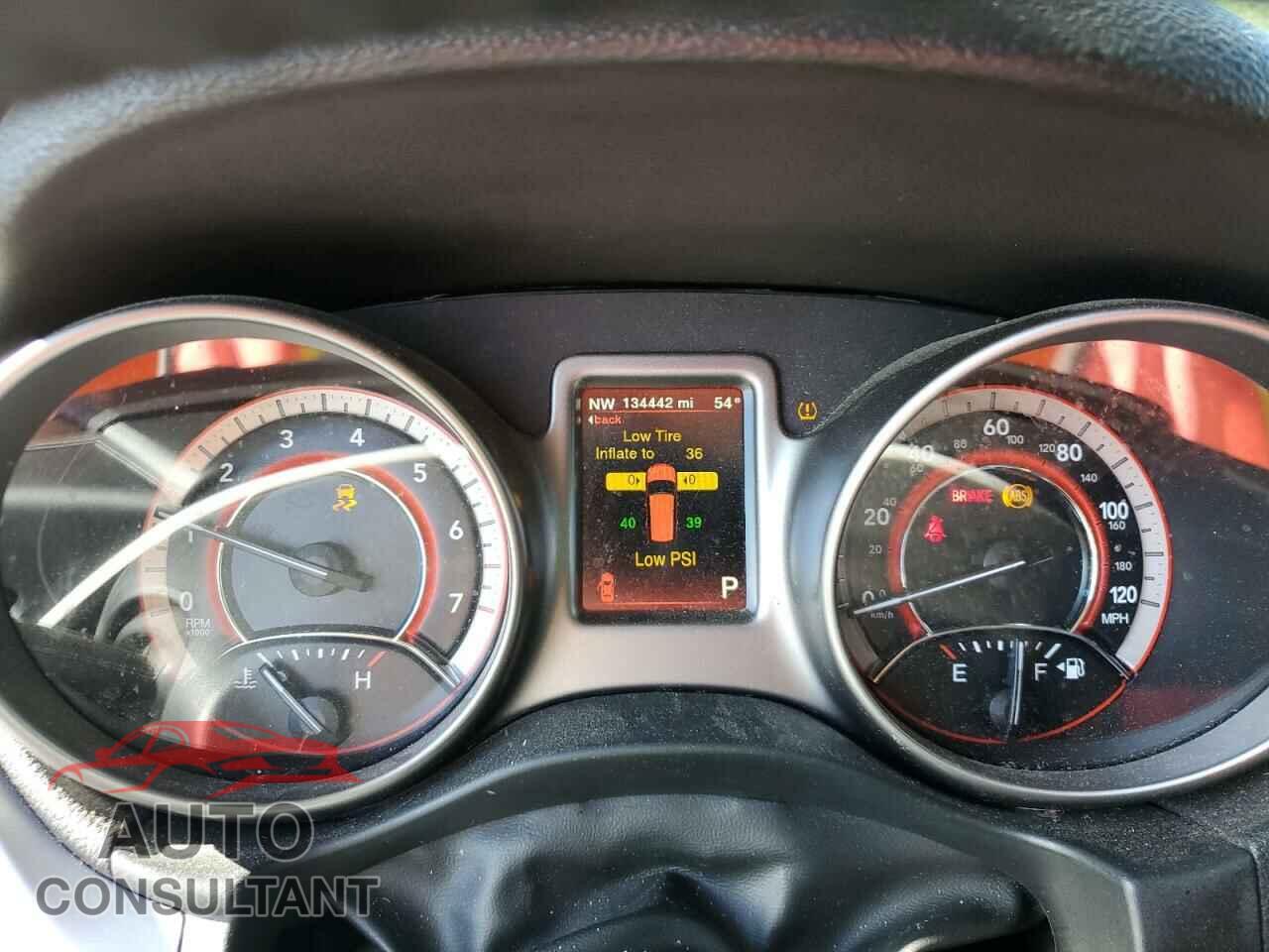DODGE JOURNEY 2017 - 3C4PDCGG1HT510640
