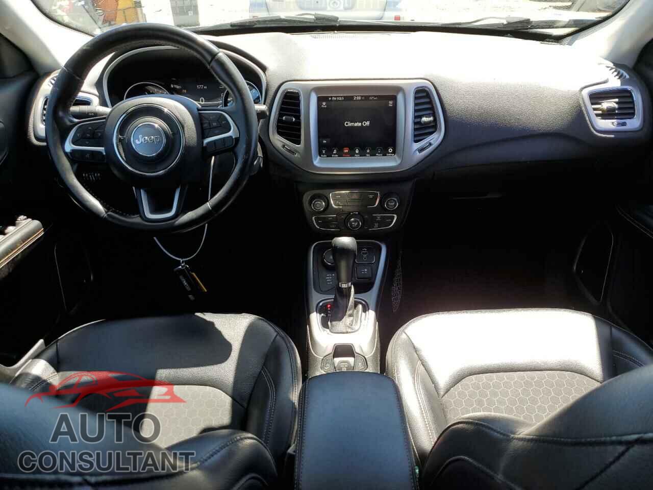 JEEP COMPASS 2017 - 3C4NJDBB8HT651349