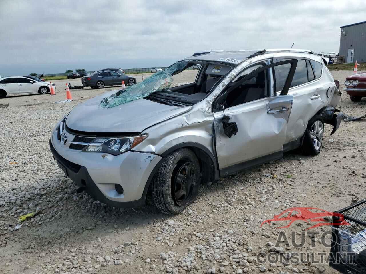 TOYOTA RAV4 2015 - JTMZFREV7FJ058575