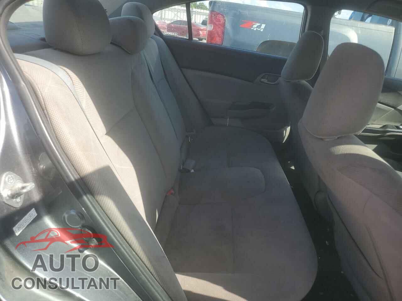 HONDA CIVIC 2012 - 2HGFB2F52CH315418