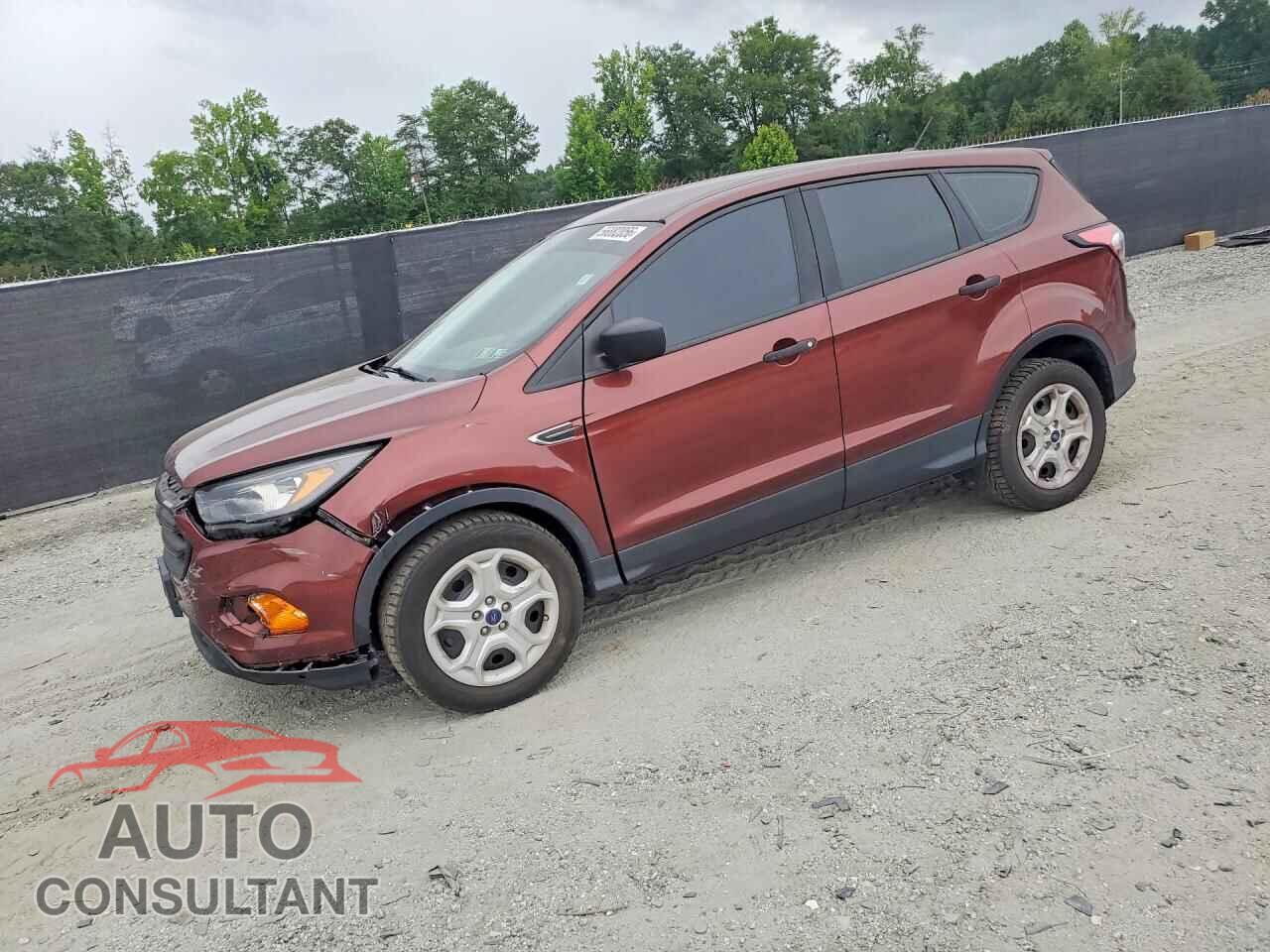 FORD ESCAPE 2018 - 1FMCU0F71JUC66557