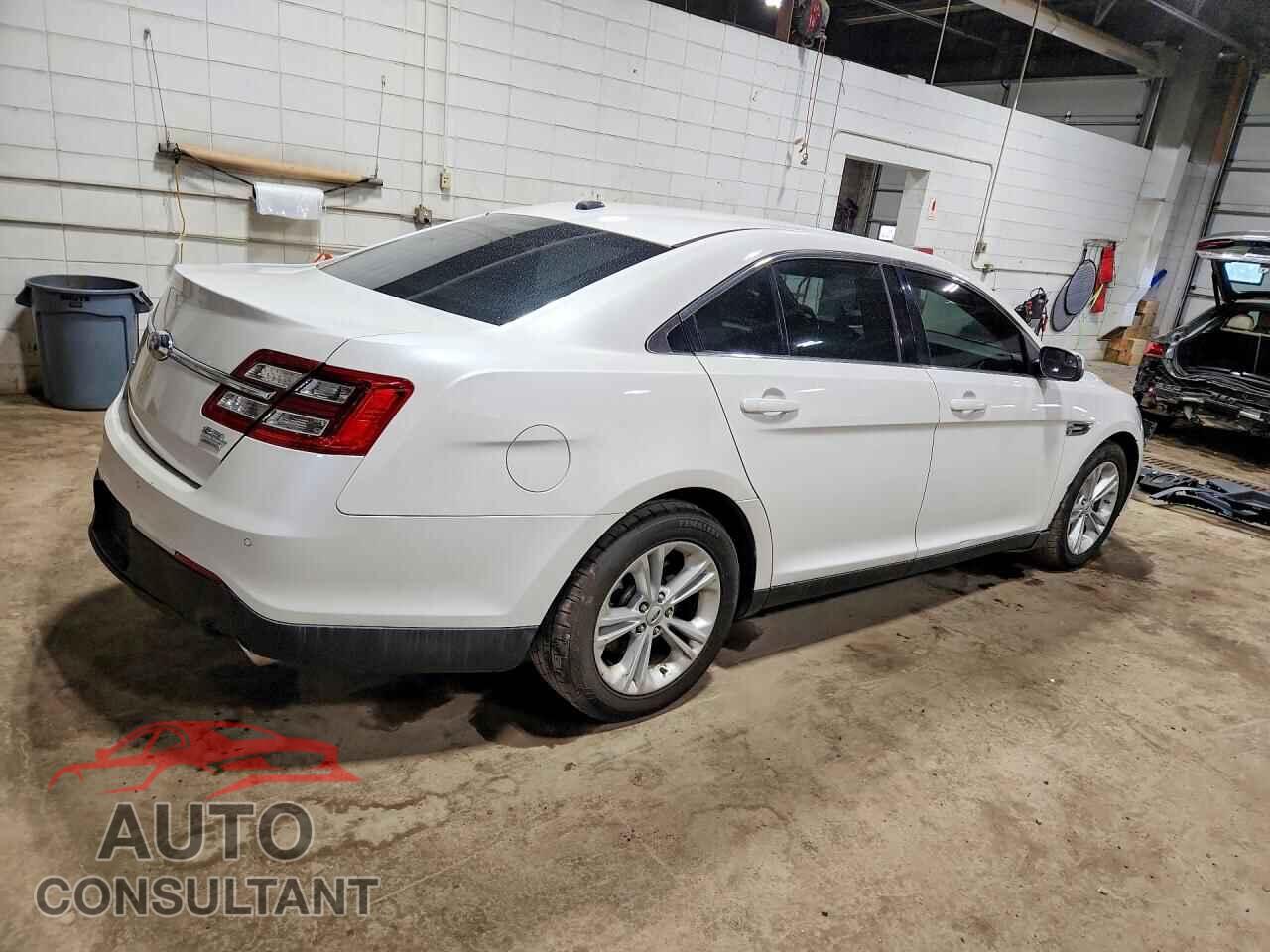 FORD TAURUS 2014 - 1FAHP2E93EG113012
