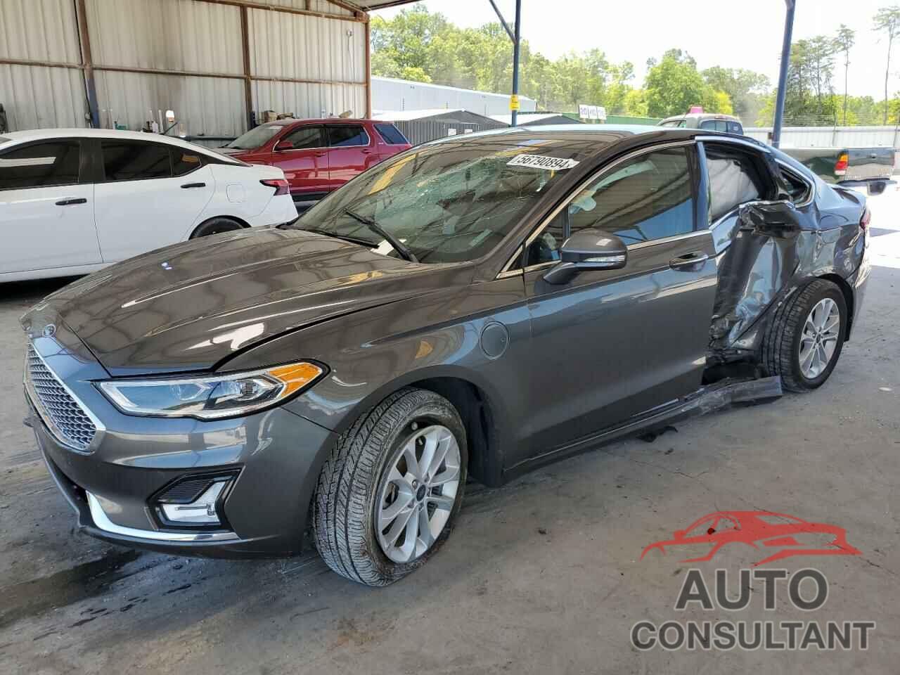 FORD FUSION 2019 - 3FA6P0SU9KR185177