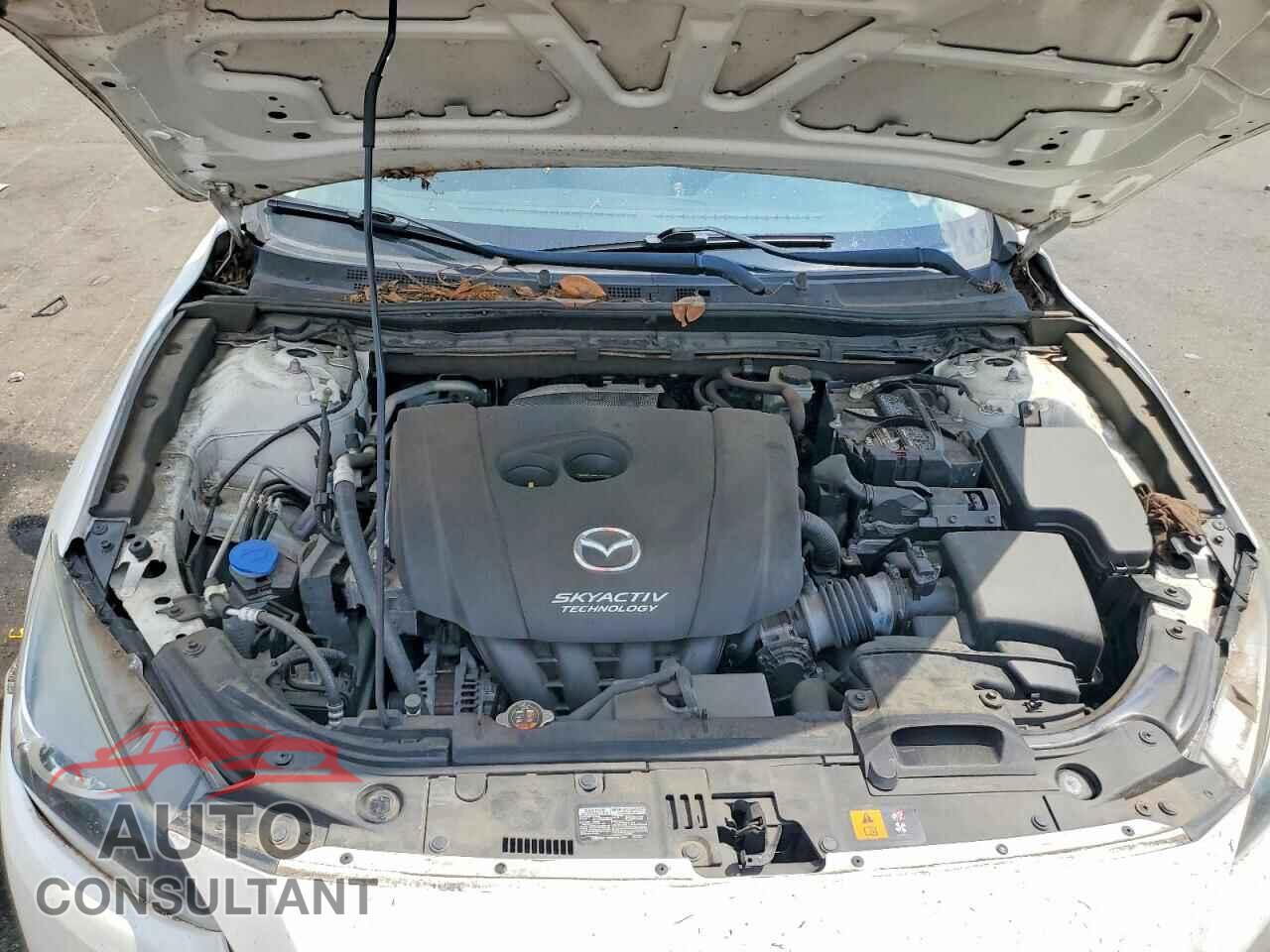 MAZDA 3 2017 - JM1BN1V73H1106115