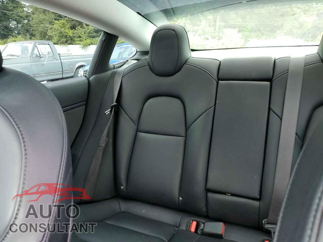 TESLA MODEL 3 2018 - 5YJ3E1EA2JF076473