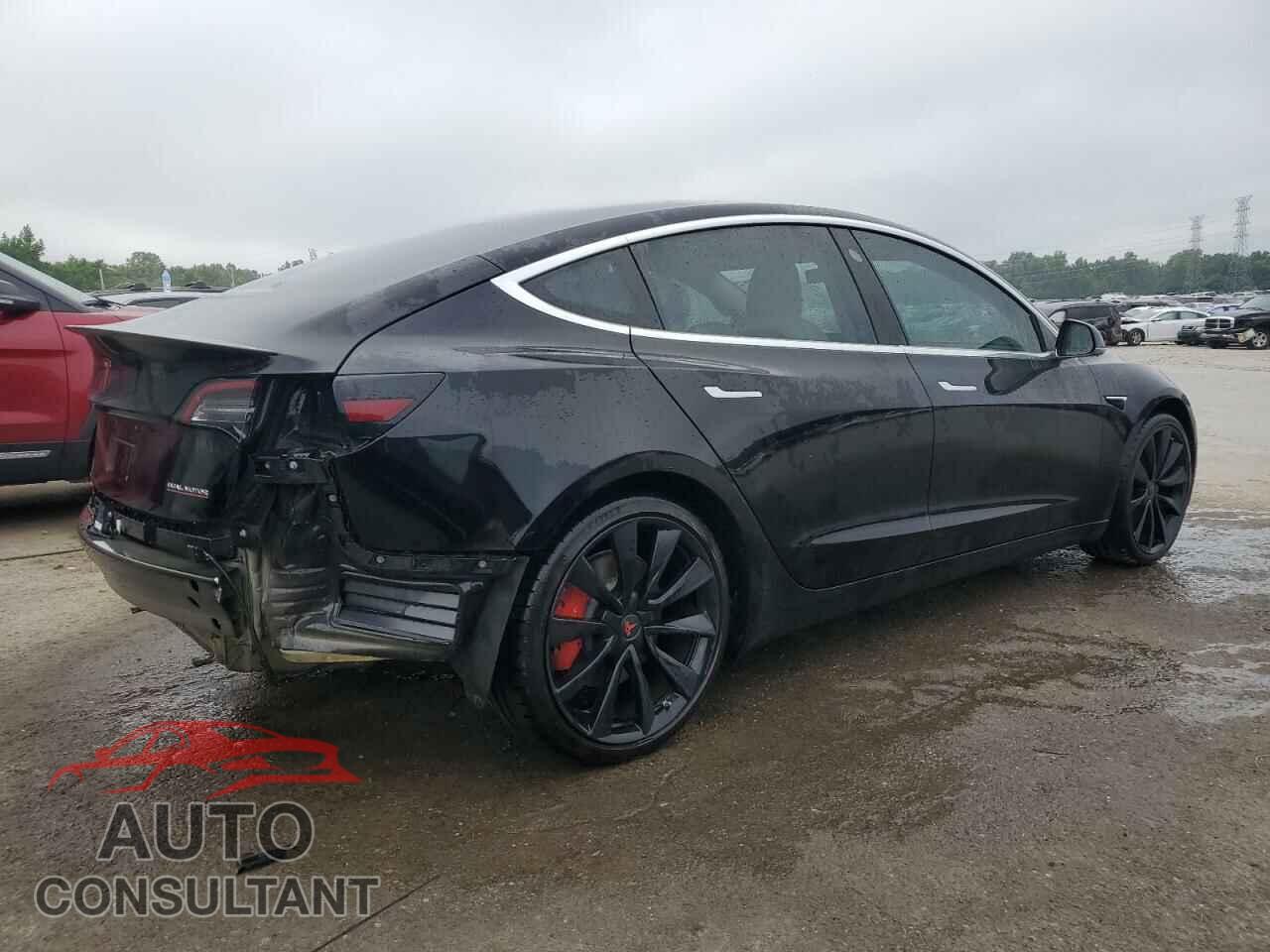 TESLA MODEL 3 2018 - 5YJ3E1EB5JF080994