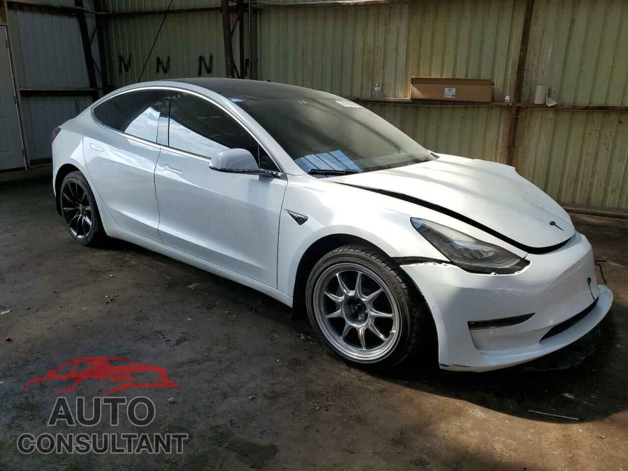 TESLA MODEL 3 2020 - 5YJ3E1EB7LF643238