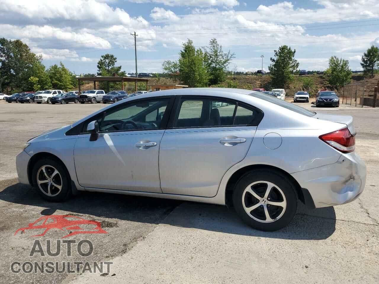 HONDA CIVIC 2013 - 2HGFB2F56DH583471