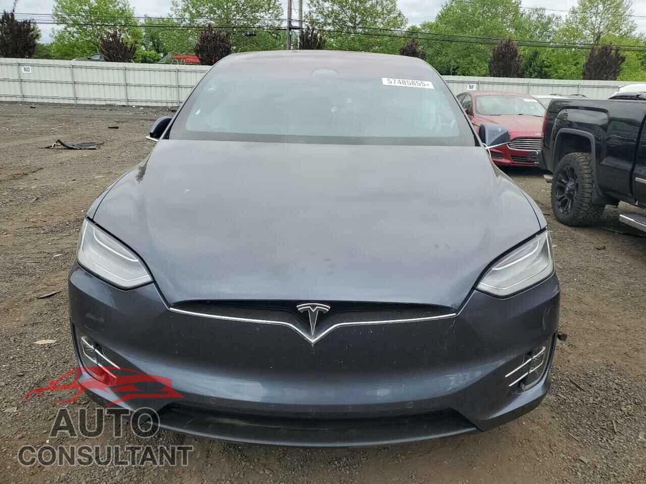 TESLA MODEL X 2020 - 5YJXCBE25LF242574