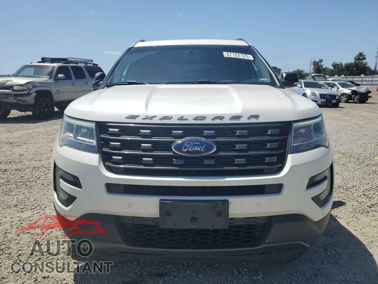 FORD EXPLORER 2017 - 1FM5K7D87HGA12217