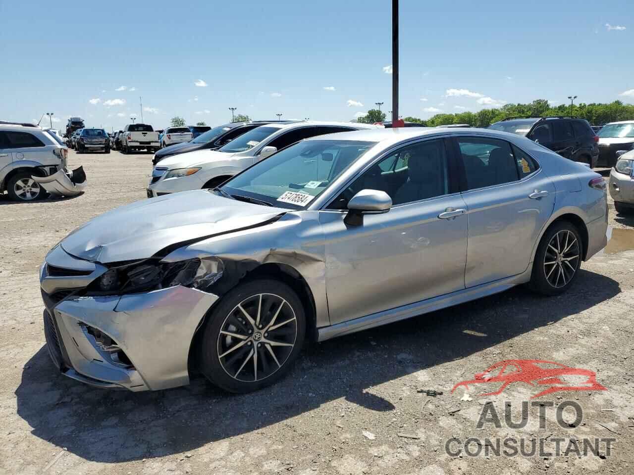 TOYOTA CAMRY 2022 - 4T1G11AK8NU658534