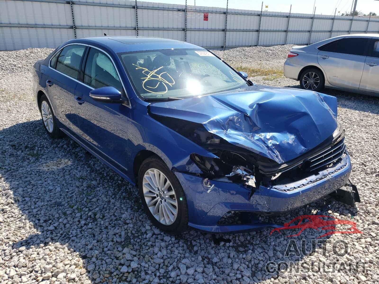 VOLKSWAGEN PASSAT 2017 - 1VWBT7A32HC033476