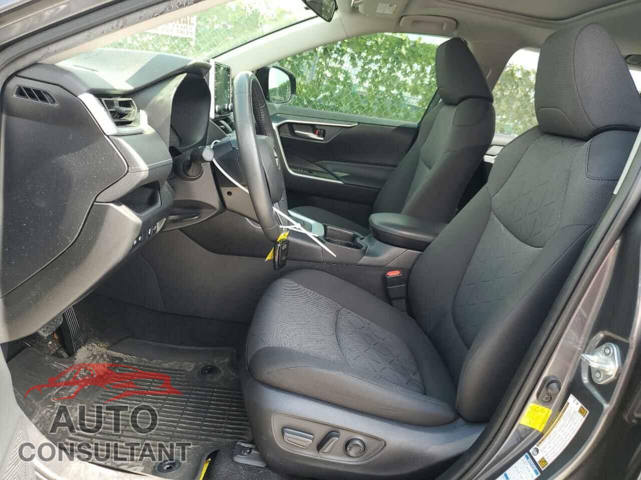 TOYOTA RAV4 2020 - JTMP1RFVXLD055331