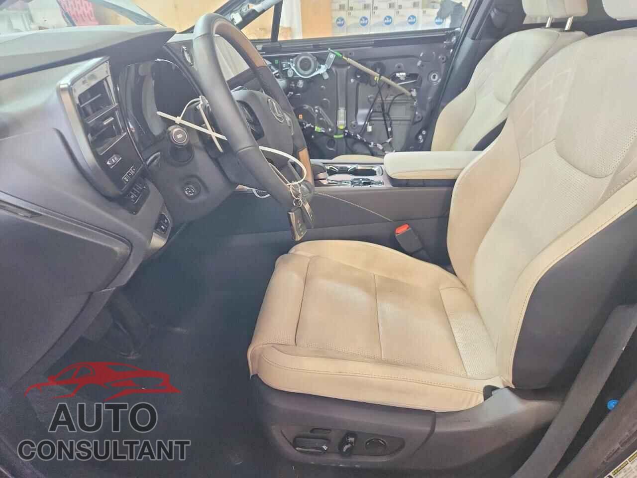 LEXUS UNKNOWN 2025 - 2T2BBMCA5SC097263
