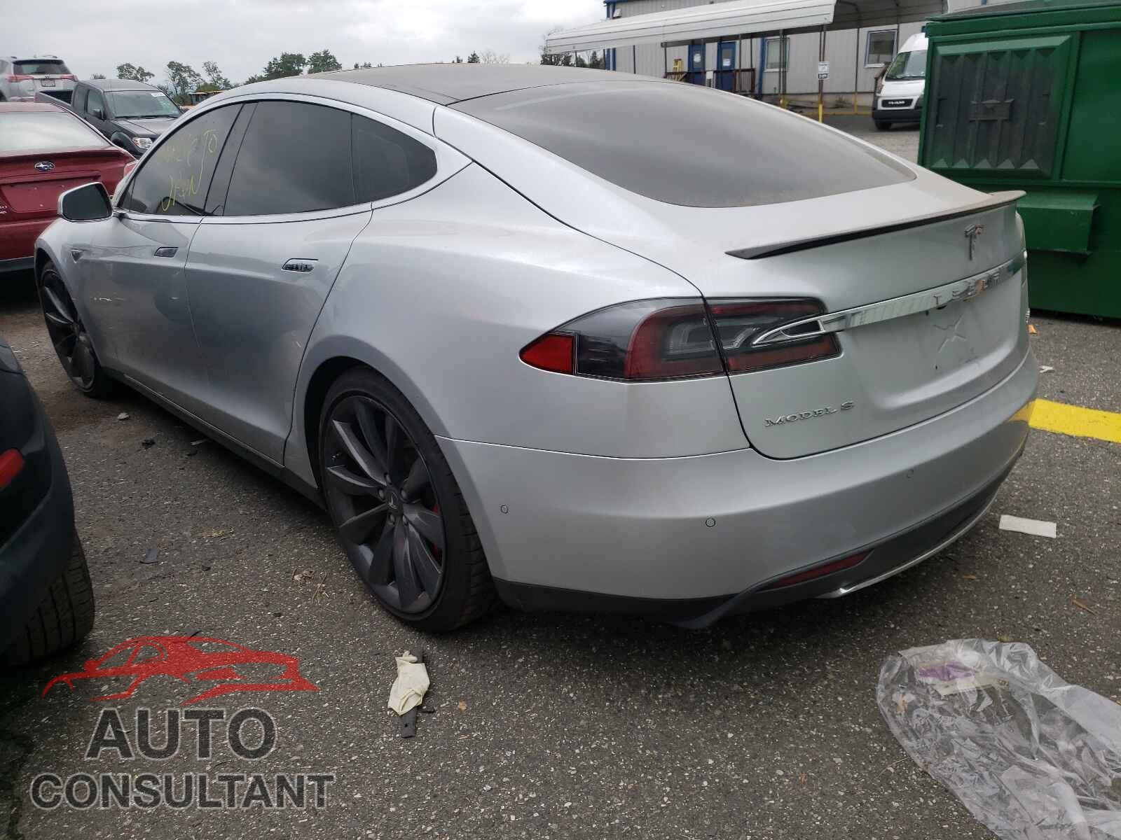 TESLA MODEL S 2016 - 5YJSA1E48GF131969