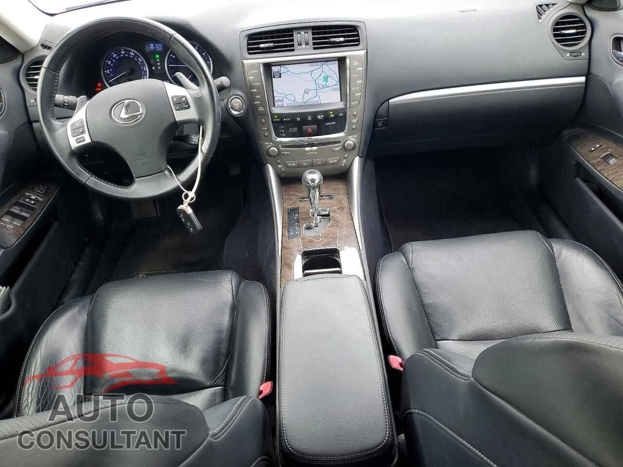 LEXUS IS 2012 - JTHCF5C21C5059733