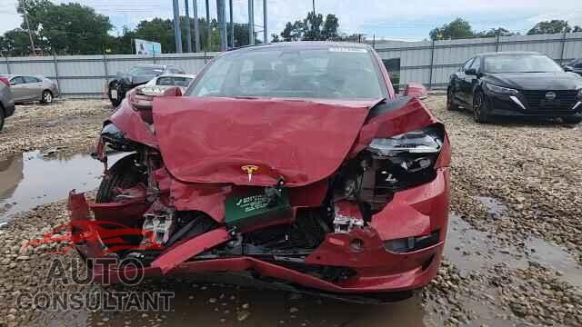 TESLA MODEL 3 2018 - 5YJ3E1EA7JF031707
