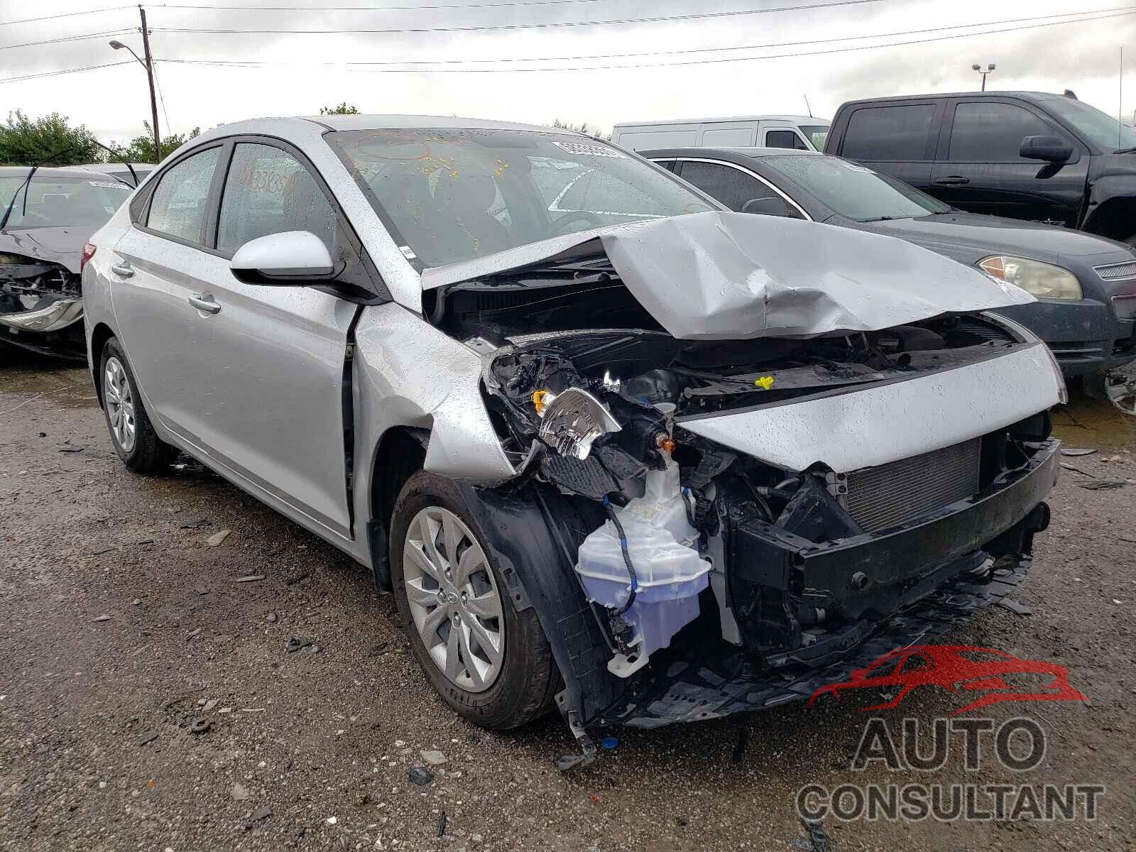 HYUNDAI ACCENT 2018 - 3KPC24A3XJE026587
