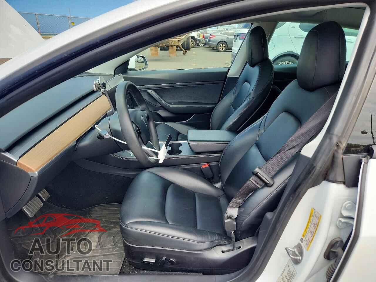 TESLA MODEL 3 2021 - 5YJ3E1EA1MF851480
