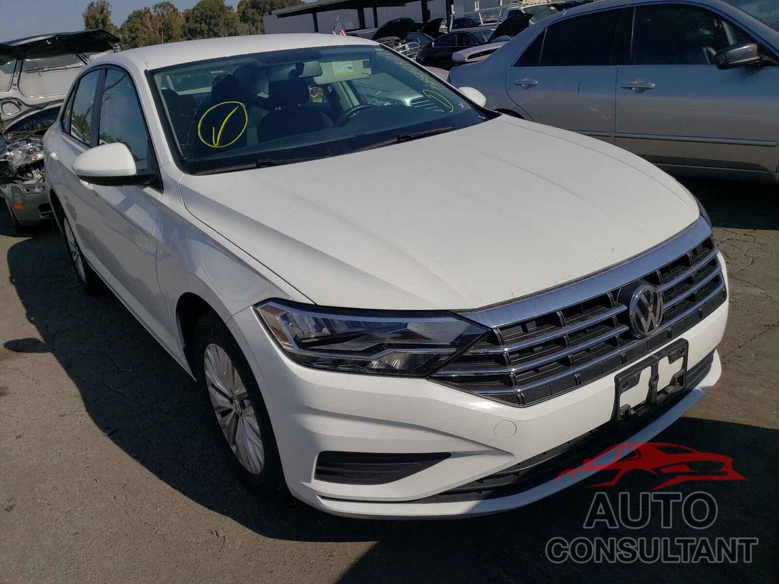 VOLKSWAGEN JETTA 2019 - 3VWCB7BU4KM174084
