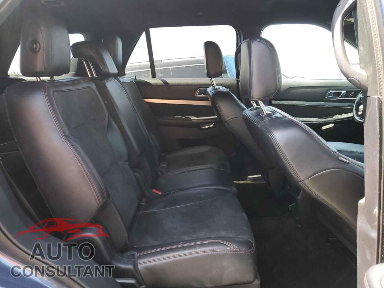 FORD EXPLORER 2018 - 1FM5K8DH2JGB57242