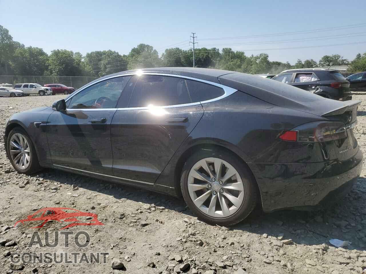 TESLA MODEL S 2018 - 5YJSA1E22JF294834
