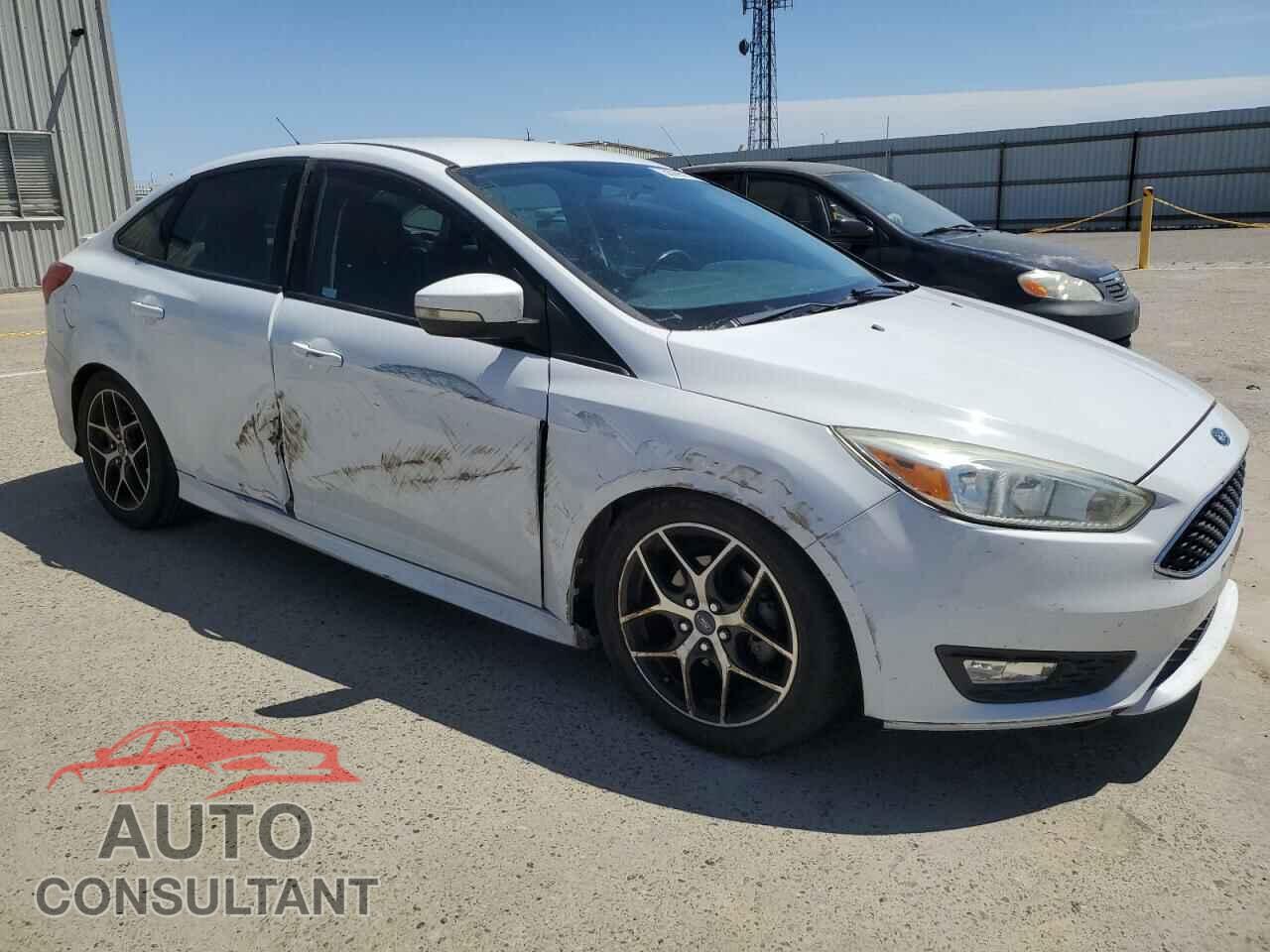 FORD FOCUS 2016 - 1FADP3F22GL329241