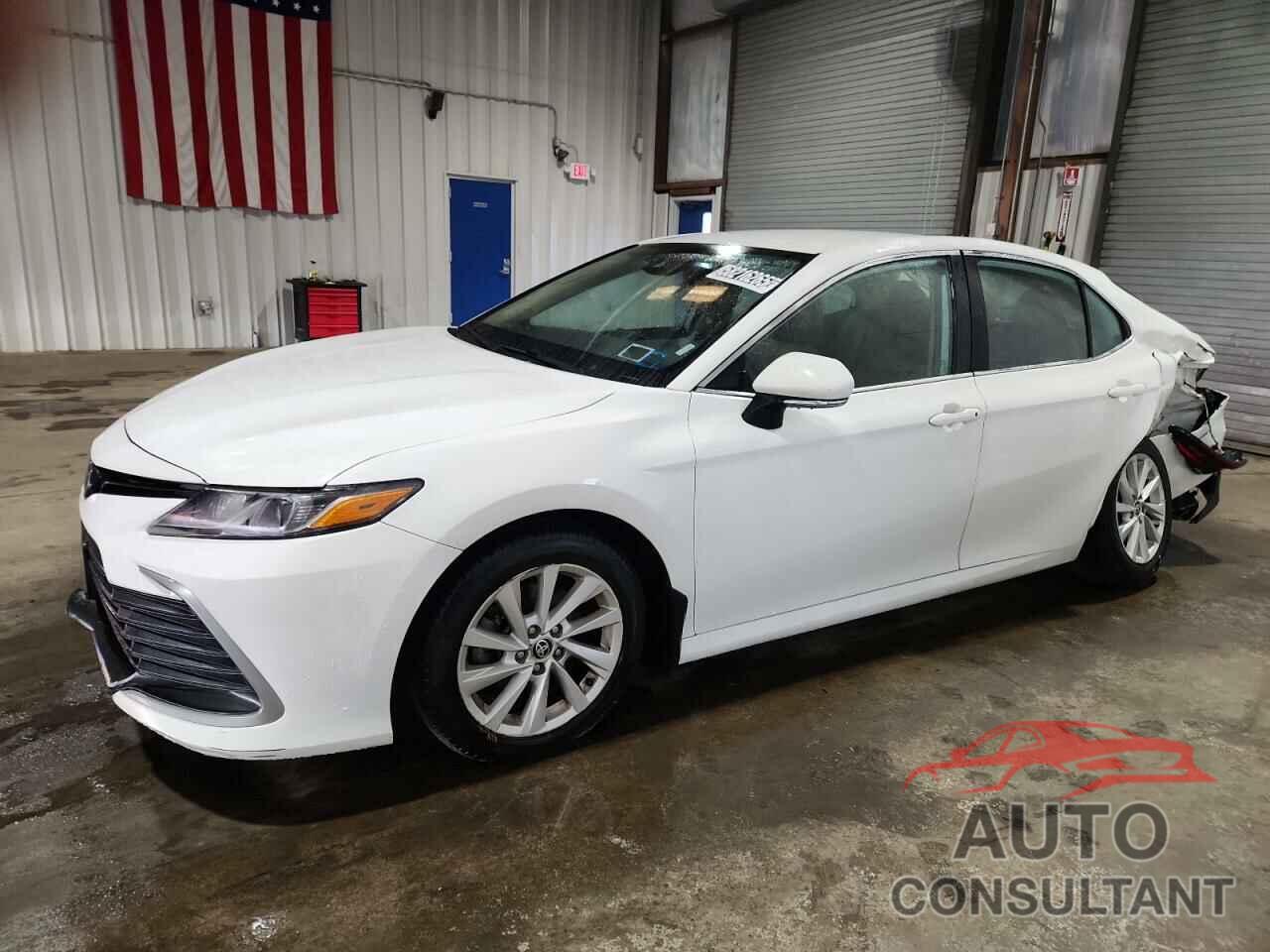 TOYOTA CAMRY 2021 - 4T1R11AKXMU478379