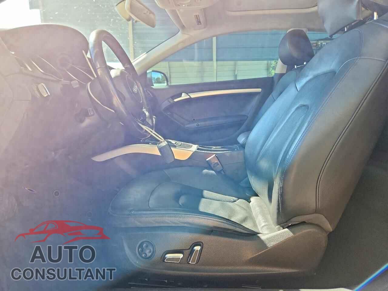 AUDI A5 2013 - WAUCFAFRXDA001452