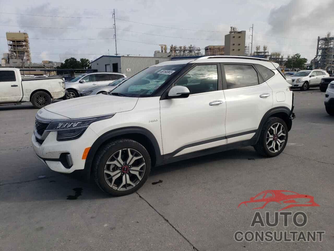KIA SELTOS 2023 - KNDETCA22P7420245