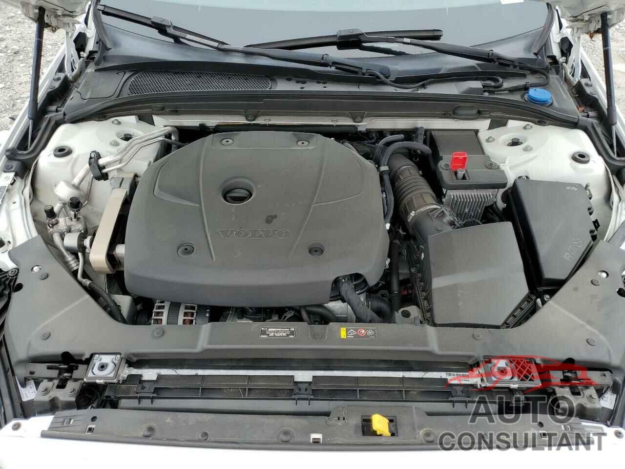 VOLVO S60 2019 - 7JRA22TM2KG013207