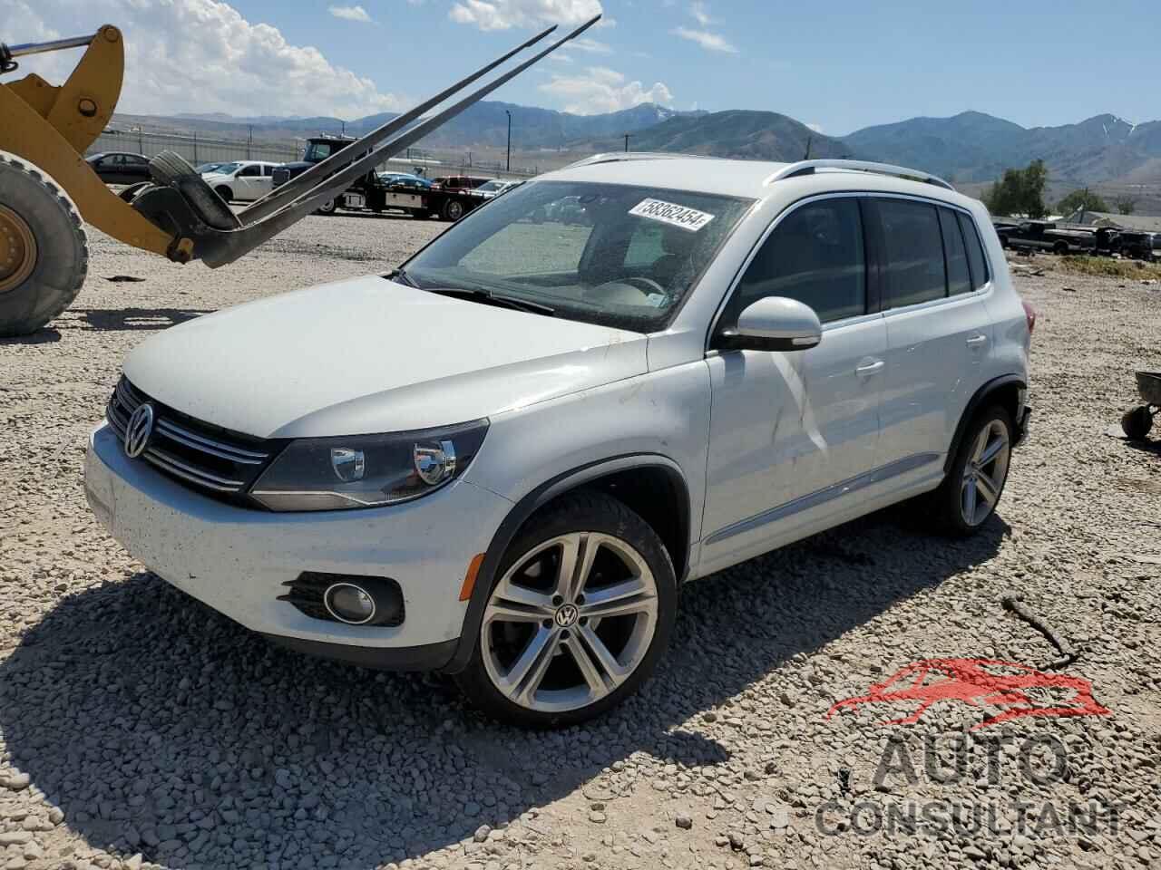 VOLKSWAGEN TIGUAN 2016 - WVGBV7AX2GW029100