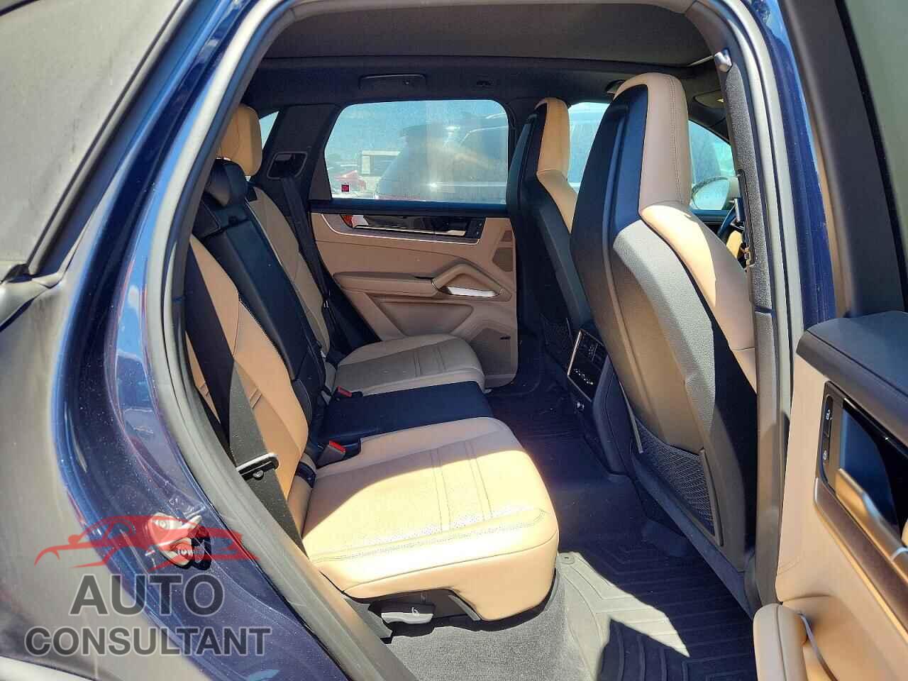 PORSCHE CAYENNE 2024 - WP1AA2AY2RDA06467