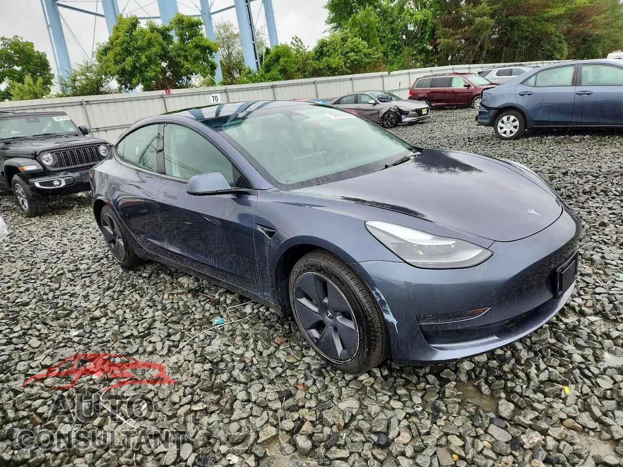 TESLA MODEL 3 2023 - 5YJ3E1EA0PF405924