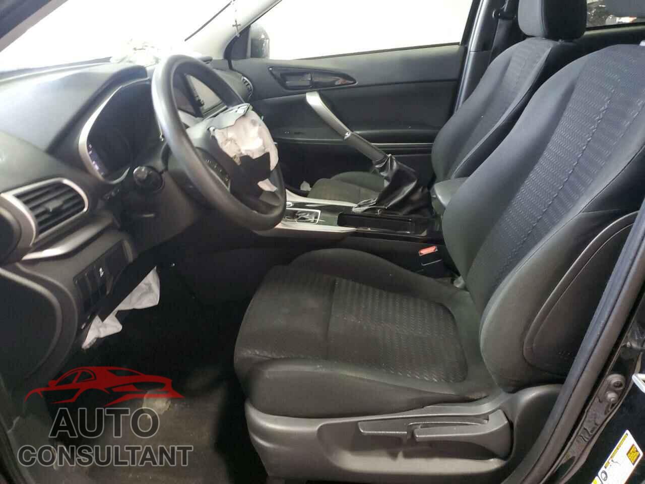 MITSUBISHI ECLIPSE 2019 - JA4AT3AA7KZ033073